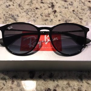 Ray-Ban Erika Classic sunglasses